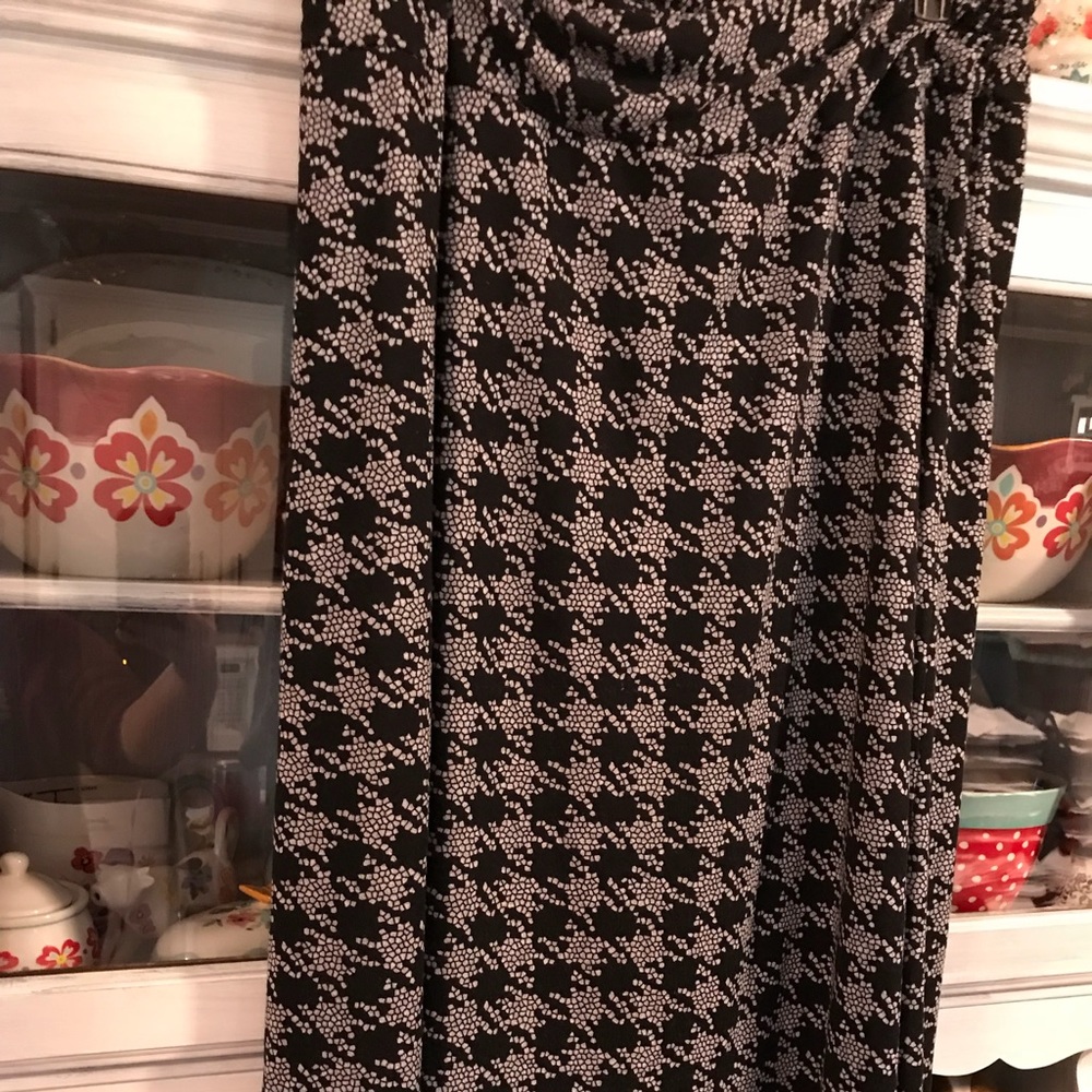 💕 Pretty Plus Size Skirt 🌸